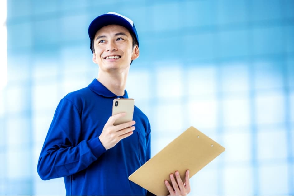 給与前払いシステム FUKUPE を利用する従業員のイメージ